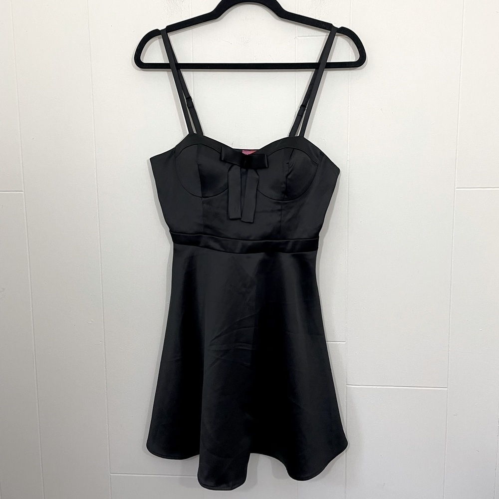 Forever 21 Black Satin Fit & Flare Sleeveless Mini Dress Size S Corset Bow